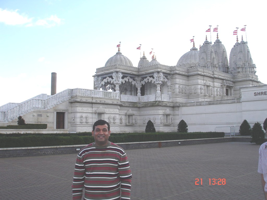 Pratyush @ Swaminarayn Temple London 1